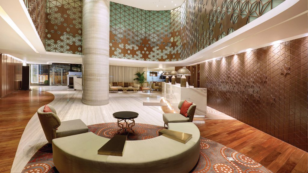 The Complete Guide to Hospitality Technology Solutions and UCaaS